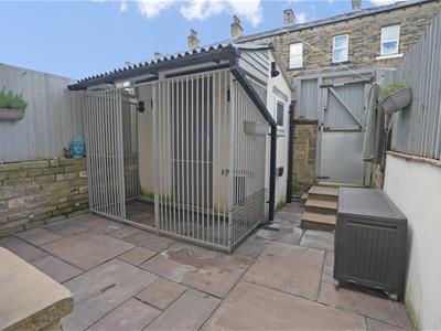Picture 16